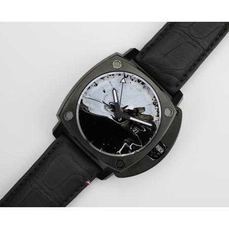 Montre Française collaboration Humbert Droz et l'artiste Paul Kenton pour un cadran unique peint à la main.