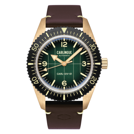 Carlingue Diver 01CT-001-A, boîtier en bronze, cadran vert et noir et bracelet en cuir véritable marron.