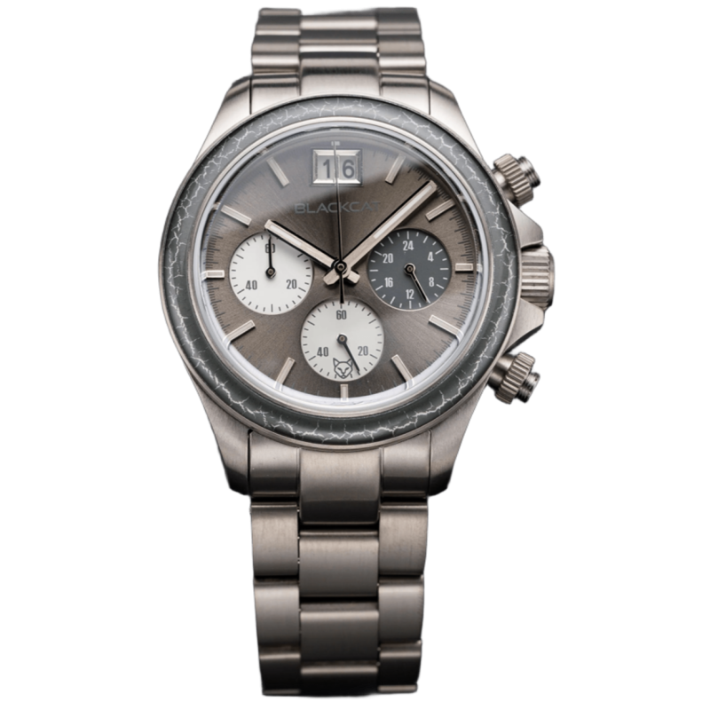 Blackcat Shura Grey, chronographe Français en titane et cadran gris.