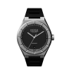 H992 H2 en acier et bracelet caoutchouc noir. Son cadran noir mat dispose de 3 aiguilles et d'une date discrète à 6h.