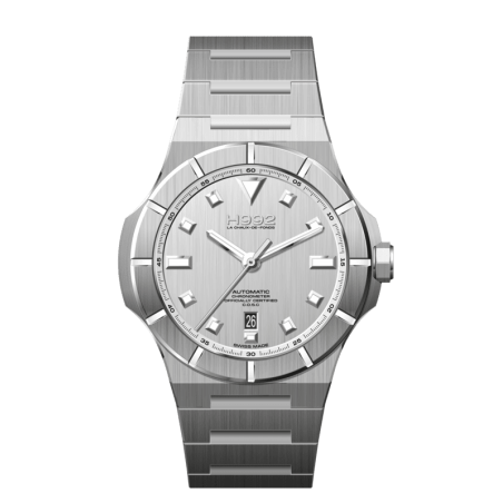 H992 H4 boîtier en acier, bracelet en acier et cadran argenté finition brossé.