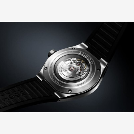 Verre saphir protégeant le calibre suisse Sellita SW260-1 automatique certifié COSC.