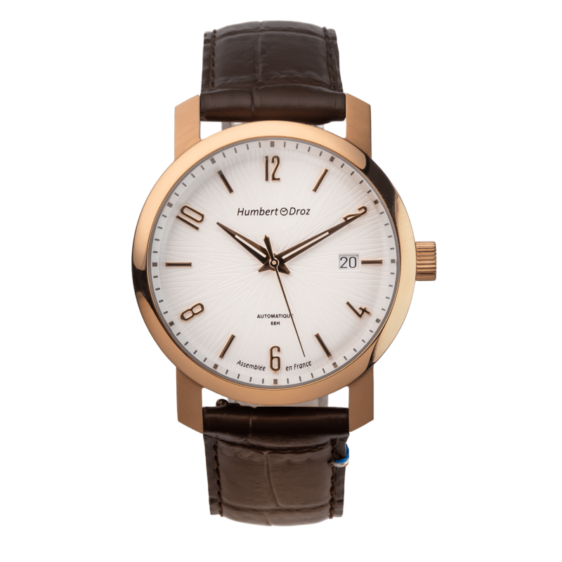 Humbert Droz HD8 Fuji en acier en PVD or rose, cadran blanc et bracelet en cuir crocodile marron.